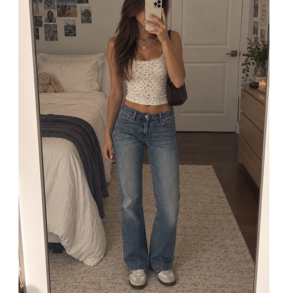 Abercrombie & Fitch Low Rise Y2K Flare Bootcut Jeans Blue Medium Wash Stretch 26
